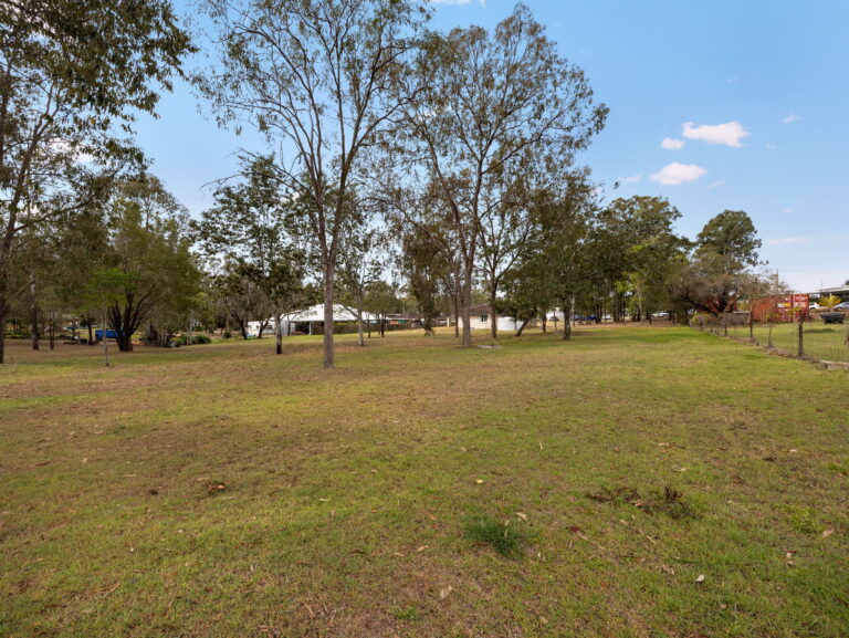 3 Norman Court, Hatton Vale QLD 4341