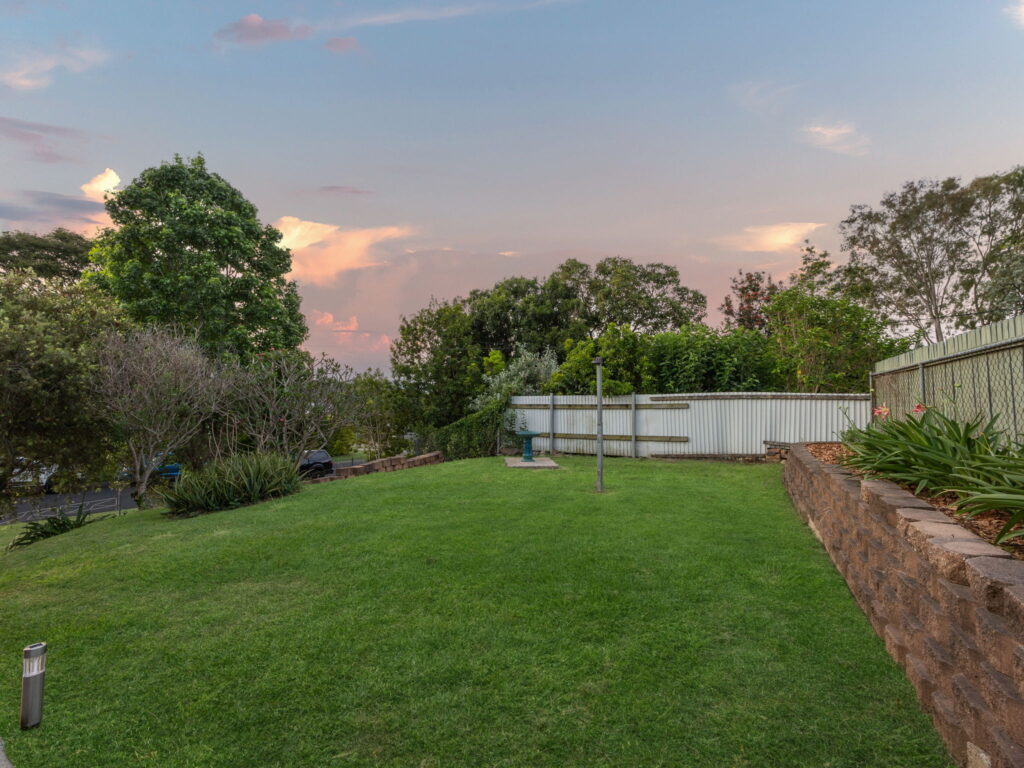 24 Forrest Crescent, Redbank Plains, QLD 4301