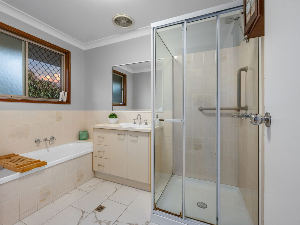 24 Forrest Crescent, Redbank Plains, QLD 4301