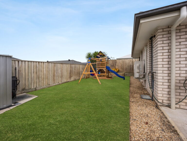 168 Fernbrooke Boulevard, Redbank Plains, QLD 4301