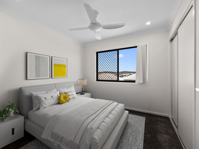15 Wilsons Peak Way, White Rock, QLD 4306