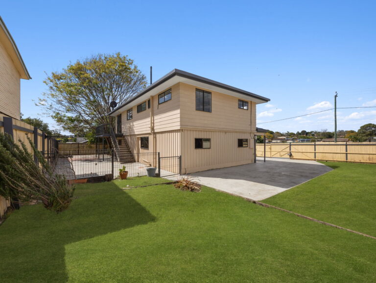 2 Coleen Court, Redbank Plains, QLD 4301