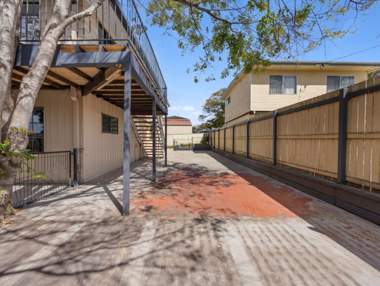 2 Coleen Court, Redbank Plains, QLD 4301