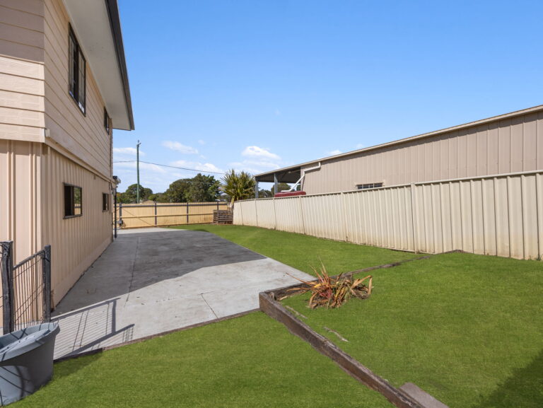 2 Coleen Court, Redbank Plains, QLD 4301