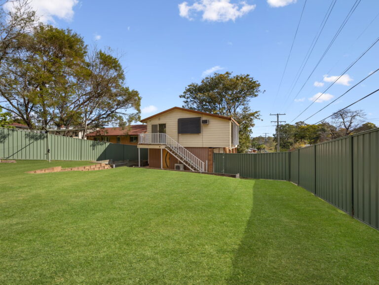 14 Mcmillan Street, Churchill, QLD 4305