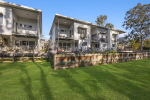 Unit-Durack-QLD-R2-5197880