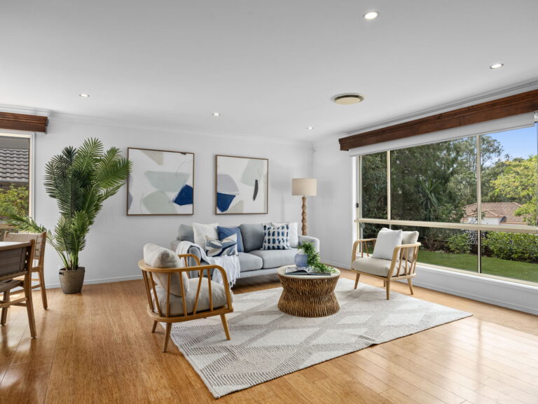 19 Homebush Crescent, Sinnamon Park, QLD 4073