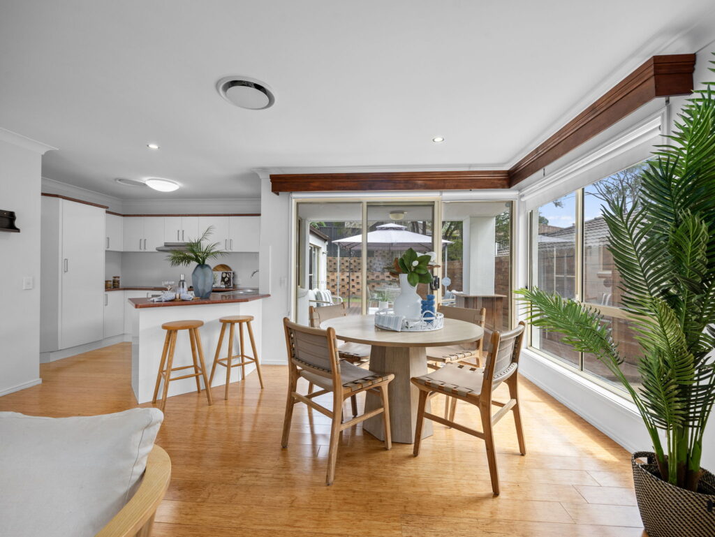 19 Homebush Crescent, Sinnamon Park, QLD 4073
