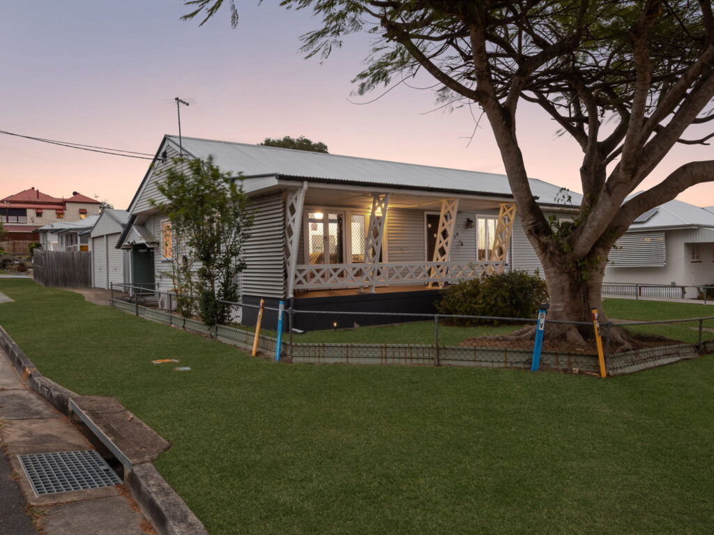 14 Gomer Street, Booval, QLD 4304