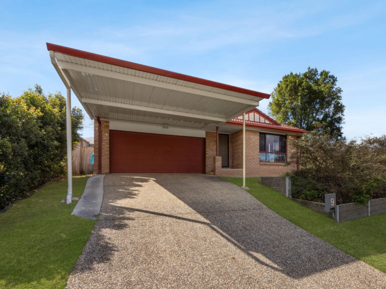9 Banbury Close, Bundamba QLD 4304