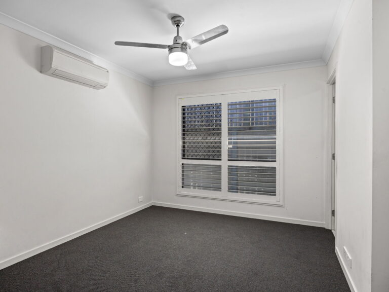 2/52 Foxtail Road, Ripley, QLD 4306