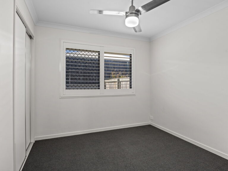 2/52 Foxtail Road, Ripley, QLD 4306
