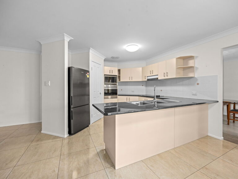 62 Wildey Street, Raceview, QLD 4305