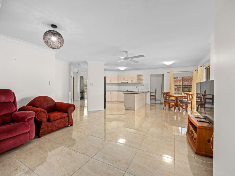 62 Wildey Street, Raceview, QLD 4305