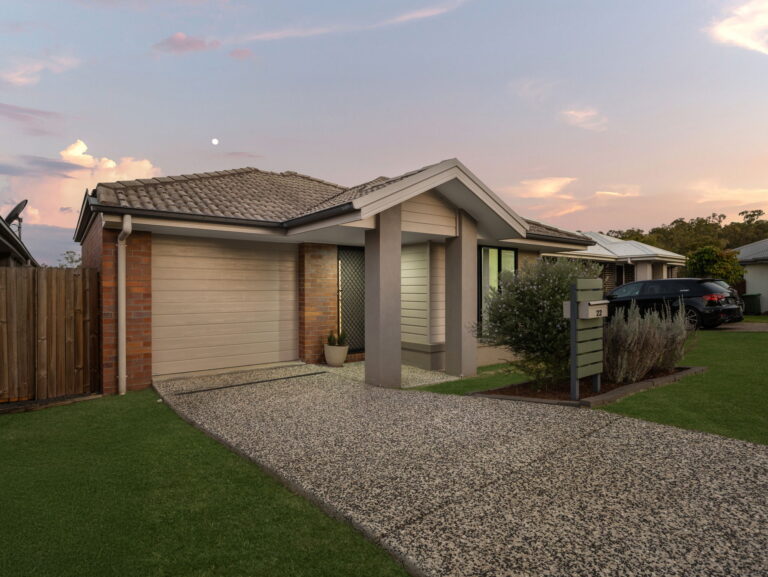 22 Dandelion Drive, Springfield Lakes, QLD 4300