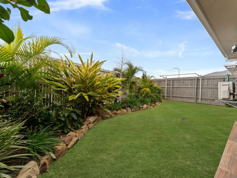 25 Eagle Street, Flagstone QLD 4280