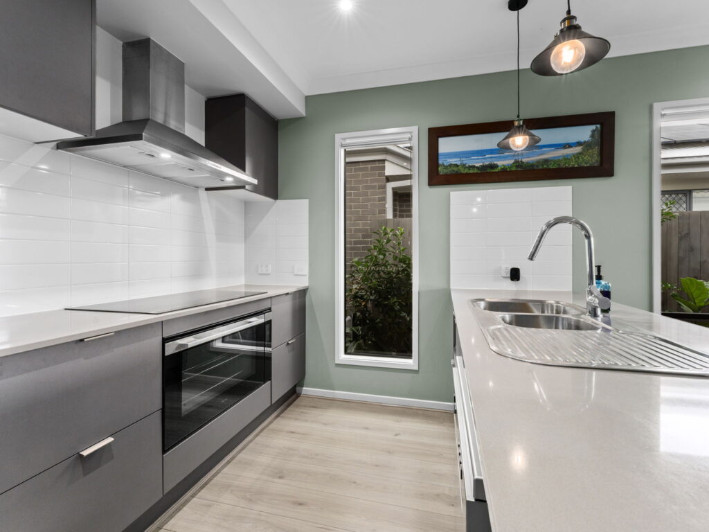 25 Eagle Street, Flagstone QLD 4280