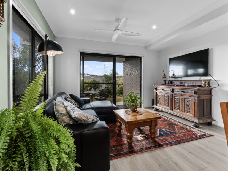 25 Eagle Street, Flagstone QLD 4280