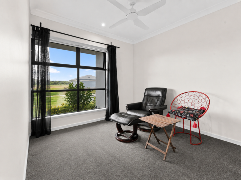 25 Eagle Street, Flagstone QLD 4280
