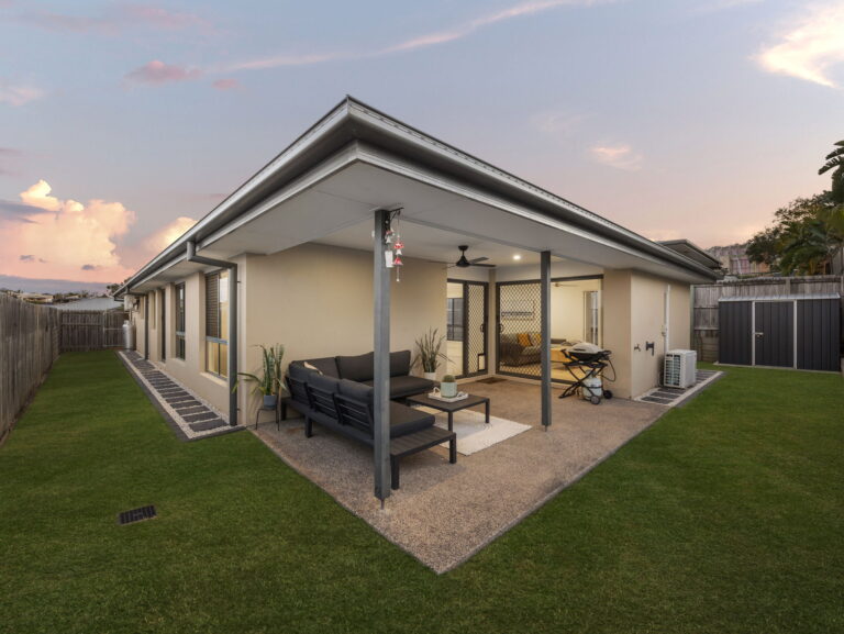 8 Wyness Court, Deebing Heights, QLD 4306