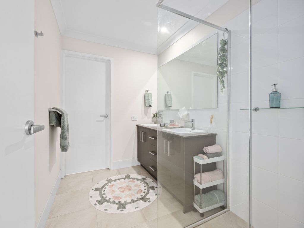 12 Belinda Court, Brookwater, QLD 4300