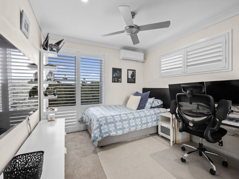 12 Belinda Court, Brookwater, QLD 4300