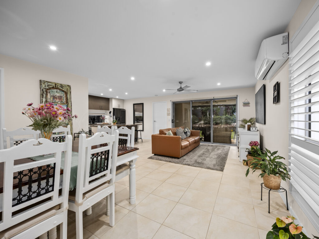 12 Belinda Court, Brookwater, QLD 4300