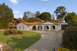25 Moss Road, Camira, QLD 4300