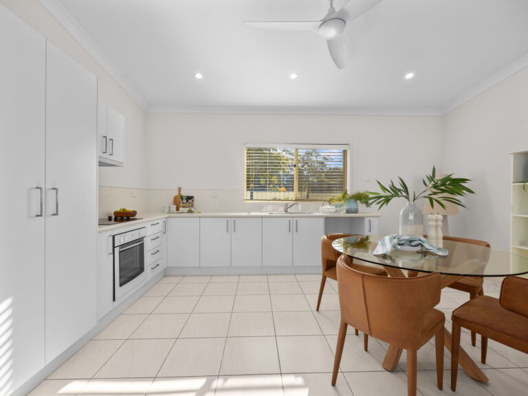 25 Moss Road, Camira, QLD 4300