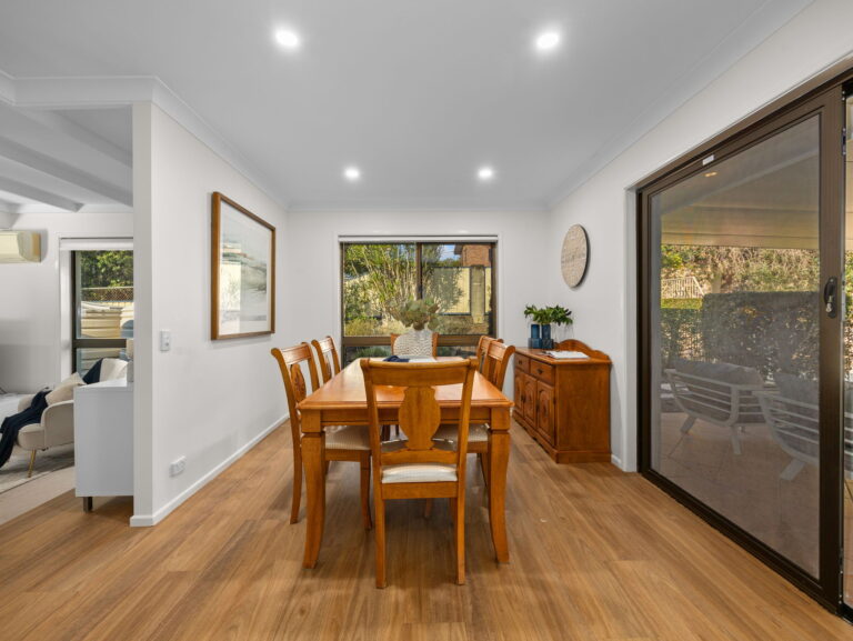 25 Moss Road, Camira, QLD 4300