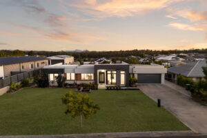 43 Stanton Cross Drive, Karalee, QLD 4306