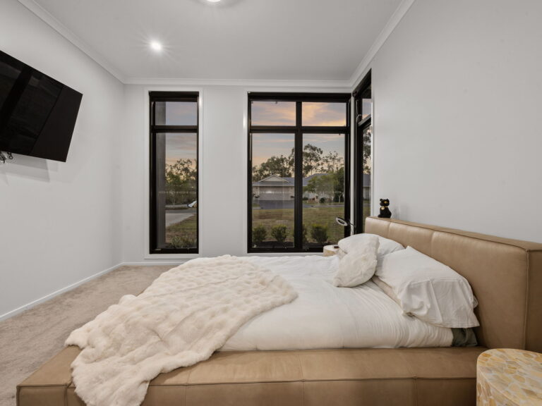 43 Stanton Cross Drive, Karalee, QLD 4306
