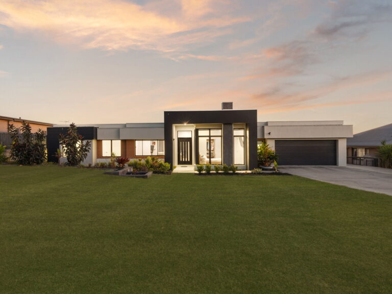 43 Stanton Cross Drive, Karalee, QLD 4306