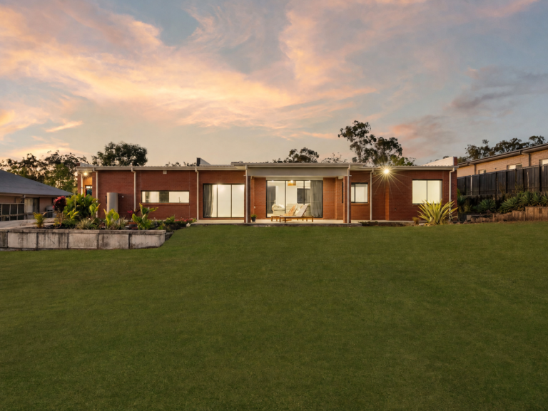 43 Stanton Cross Drive, Karalee, QLD 4306
