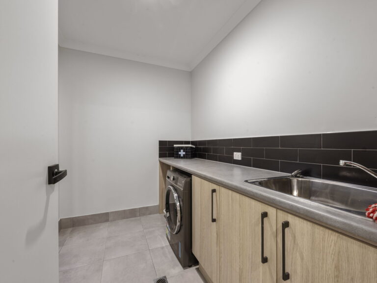 43 Stanton Cross Drive, Karalee, QLD 4306