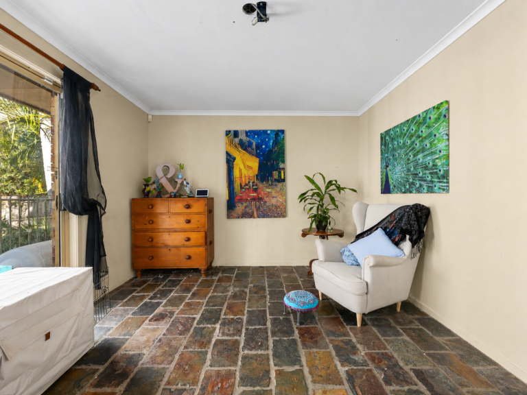 12 Islandview Street, Barellan Point, QLD 4306