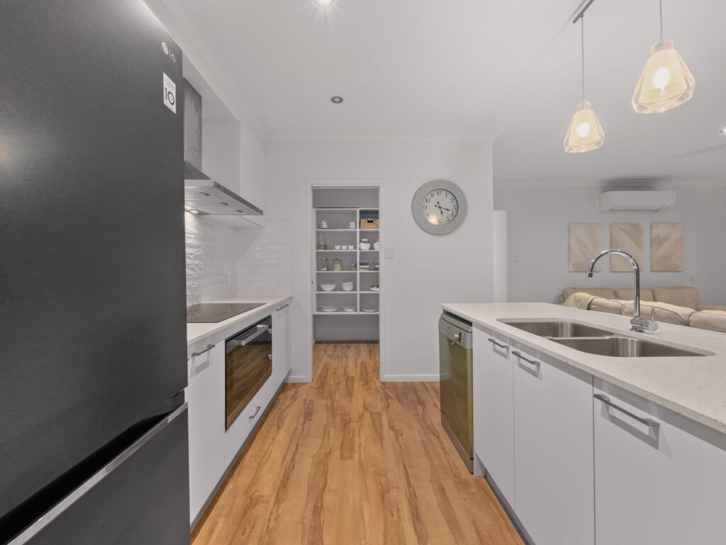 6 Callistemon Crescent, Deebing Heights, QLD 4306