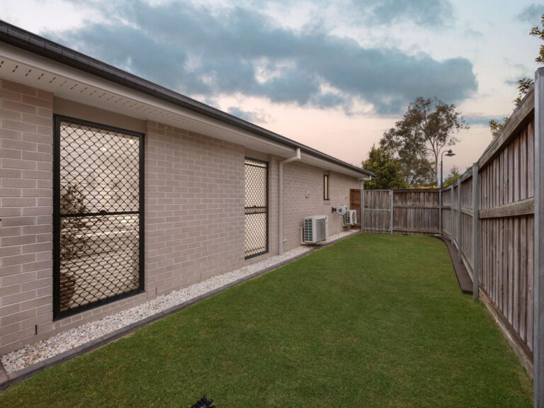 6 Callistemon Crescent, Deebing Heights, QLD 4306