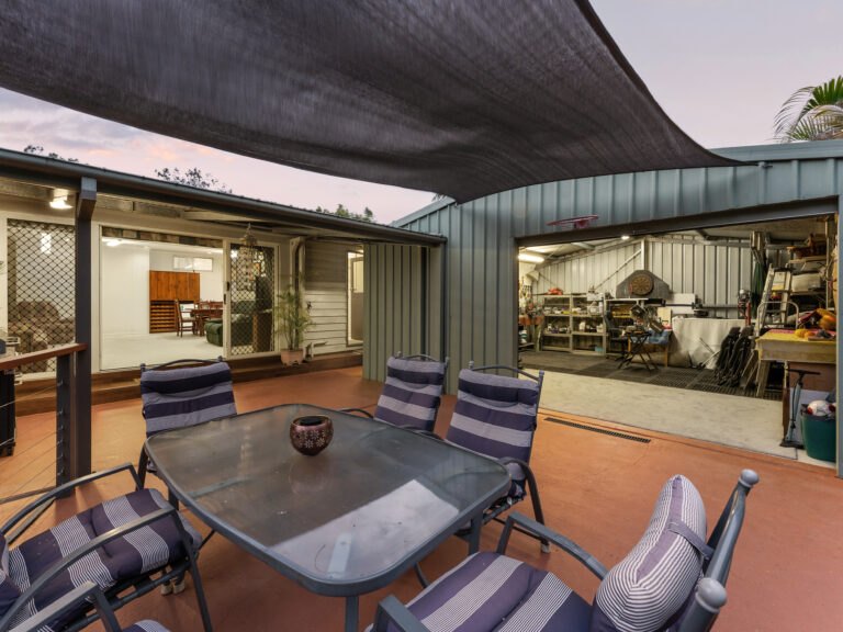 19 Deebing Street, West Ipswich, QLD 4305