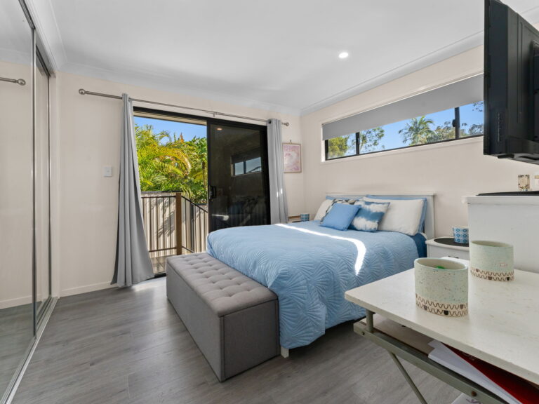 11 Crestwood Drive, Camira, QLD 4300