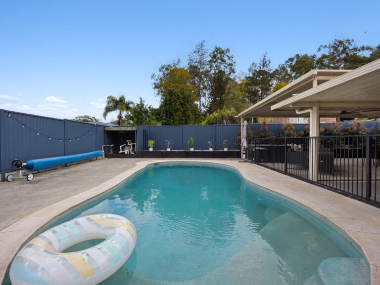 73B Addison Road, Camira, QLD 4300