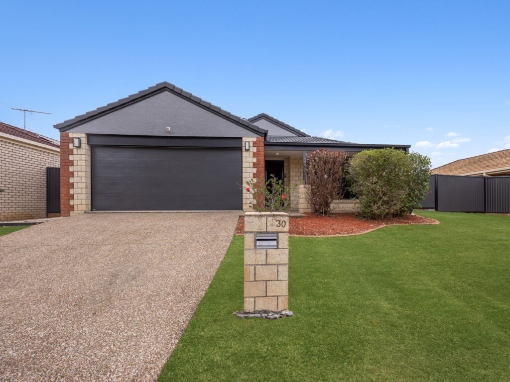 30 Ellen Circuit, Springfield Lakes, QLD 4300