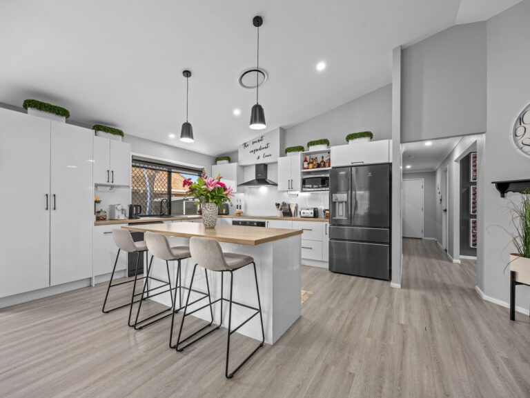 30 Ellen Circuit, Springfield Lakes, QLD 4300
