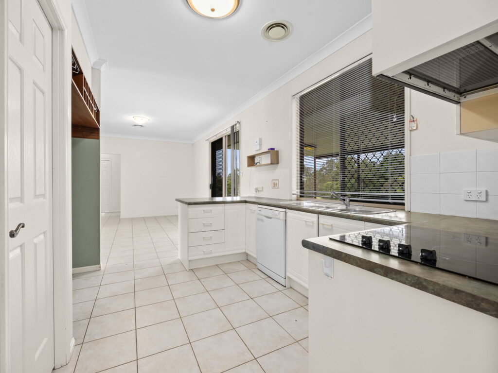 5-7 Redan Court, Greenbank, QLD 4124