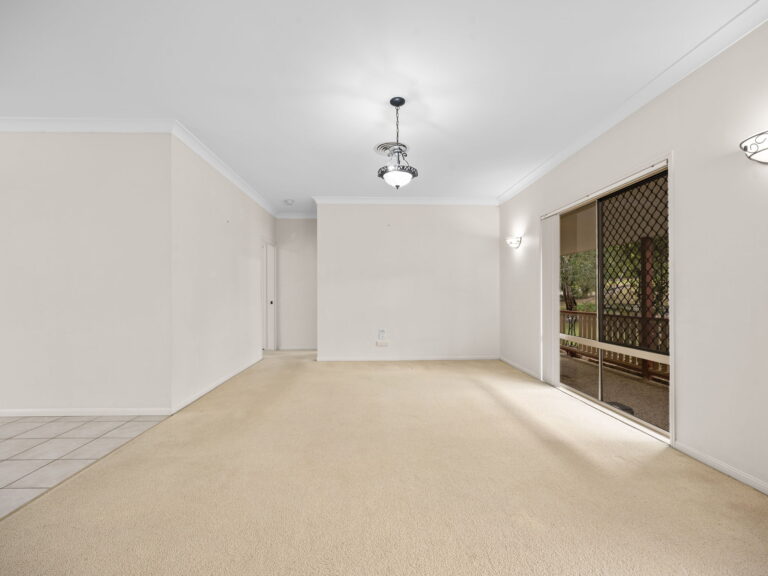 5-7 Redan Court, Greenbank, QLD 4124