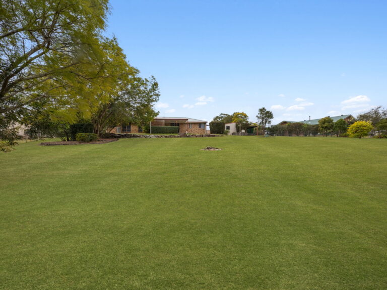 5-7 Redan Court, Greenbank, QLD 4124