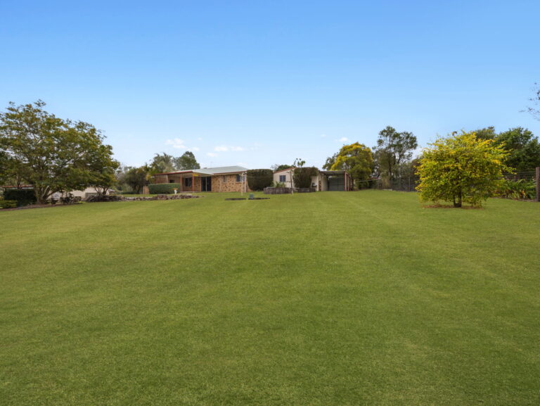 5-7 Redan Court, Greenbank, QLD 4124