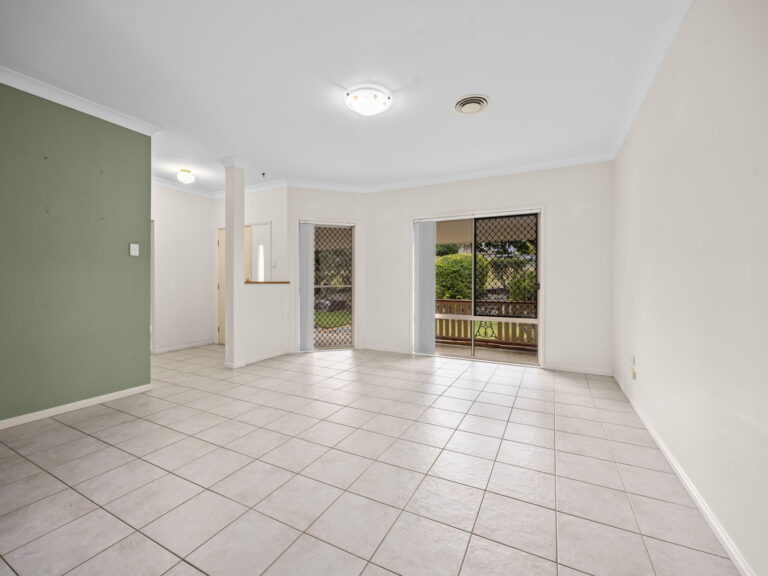 5-7 Redan Court, Greenbank, QLD 4124