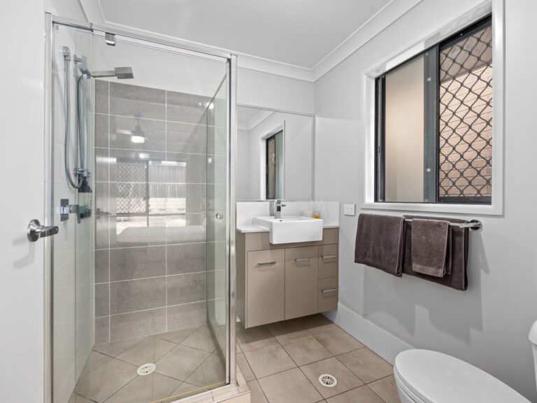 66 Coringley Road, Greenbank, QLD 4124