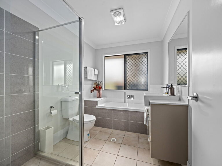 66 Coringley Road, Greenbank, QLD 4124